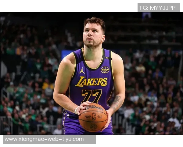 詹姆斯谈东契奇的影响力称无球游走与切入是最佳选择