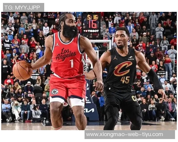 骑士队本赛季表现低迷早早遭遇第13场失利令人担忧