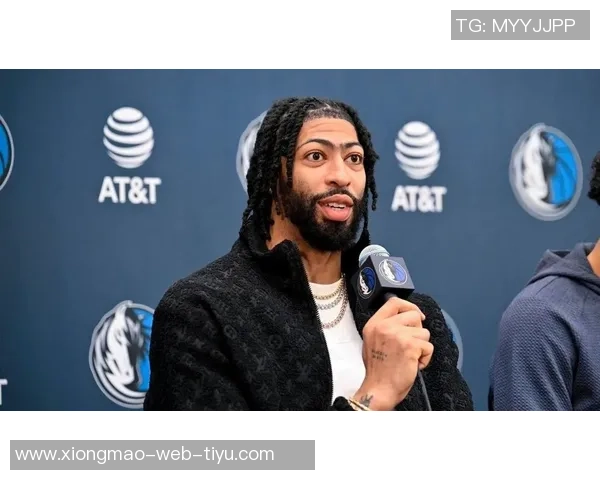 独行侠仍在考虑浓眉交易方案球员更愿意等到休赛期再转会